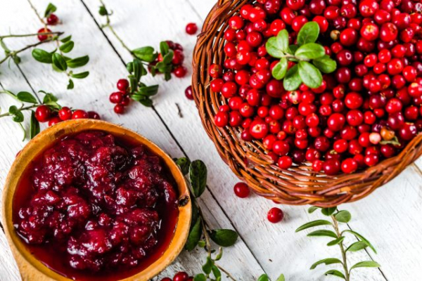 6 самых полезных ягод по мнению нутрициолога