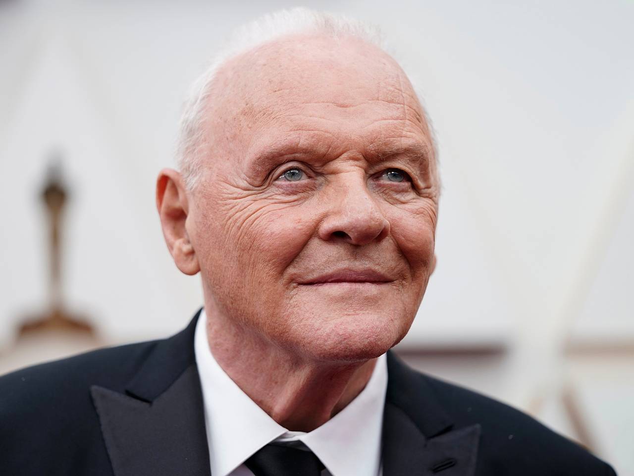 Энтони Хопкинс выпустил дебютный альбом в 88 лет