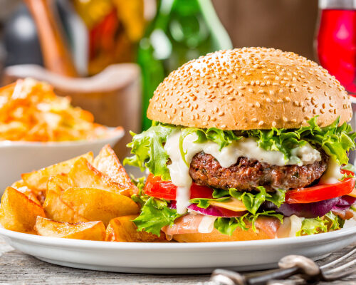 10 продуктов, которые могут вредить суставам: что стоит есть реже