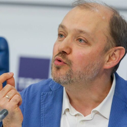 Режиссер заявил о нехватке профессиональных актеров в России