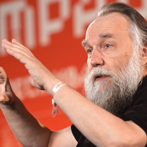 Фильмы про людей без семьи призвали подвергнуть цензуре